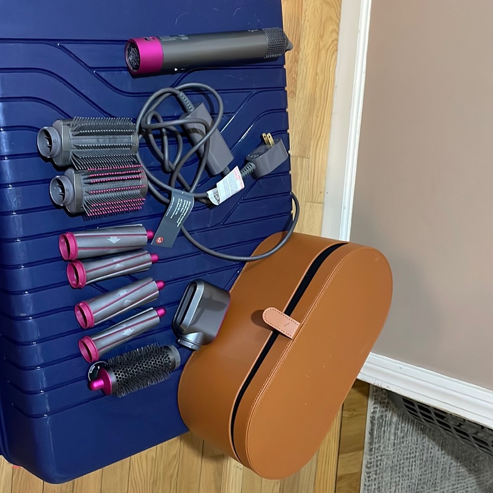 Dyson airwrap hairstyler